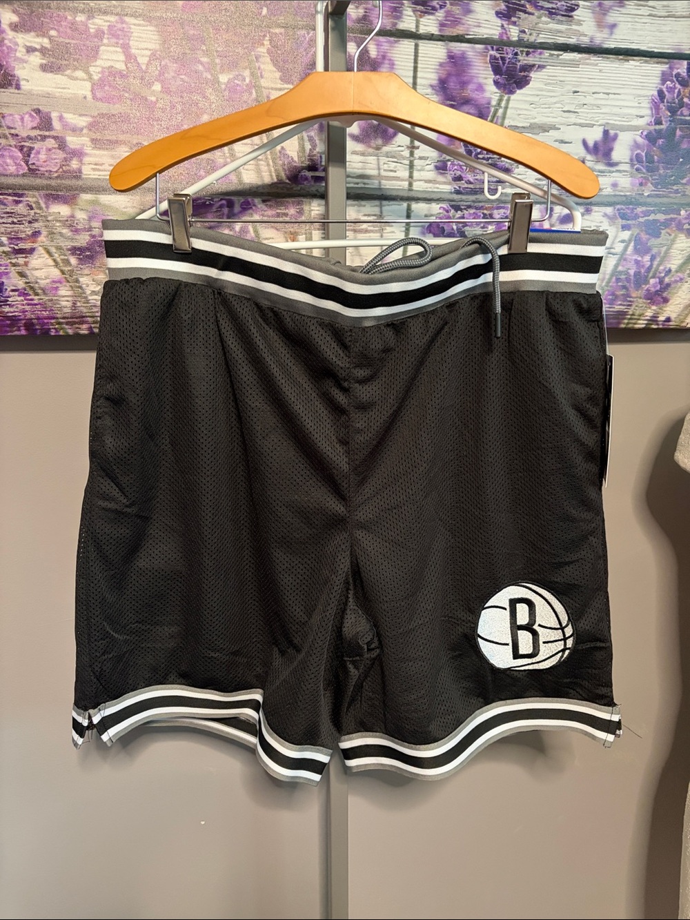 NBA Ultra Game Brooklyn Nets Black Basketball Shorts with White Trim Size XL NWT